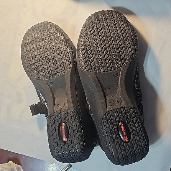 A'RCOPEDICO MaryJane Flats - Picture 6 of 9